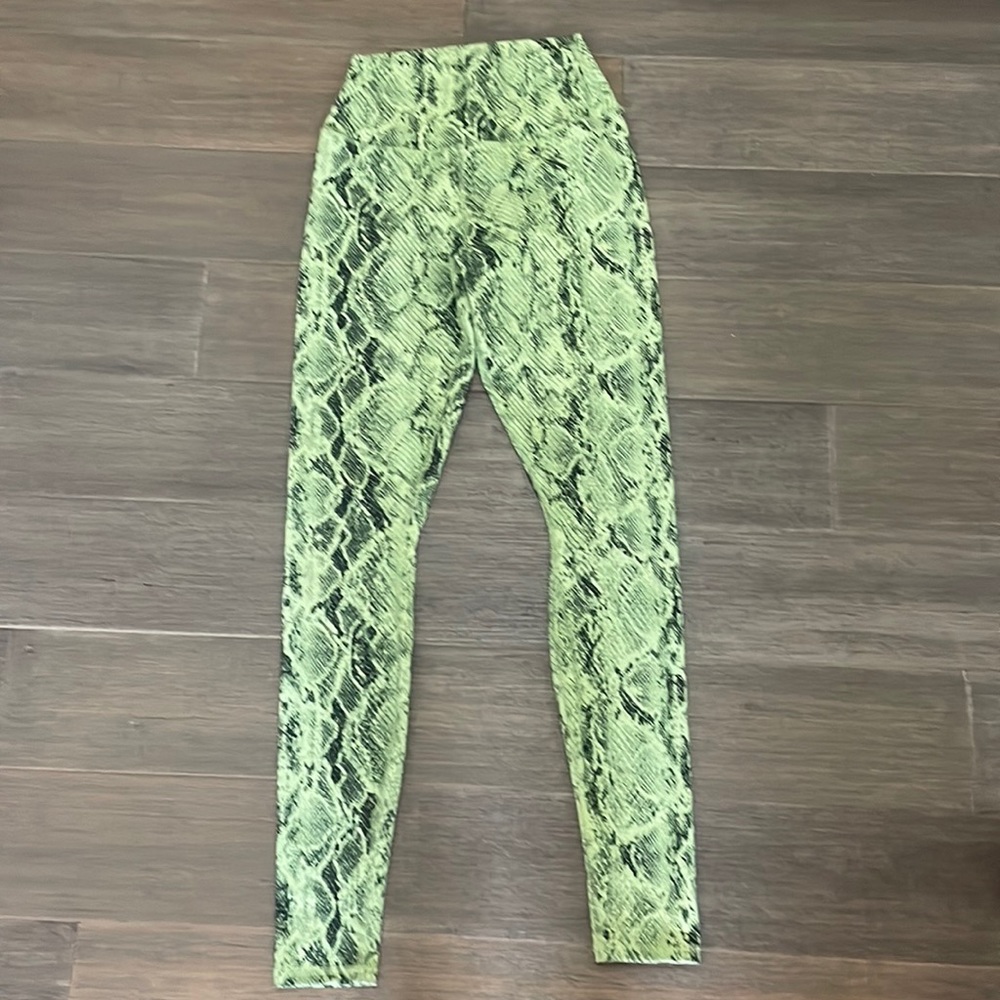 Alo vapor leggings